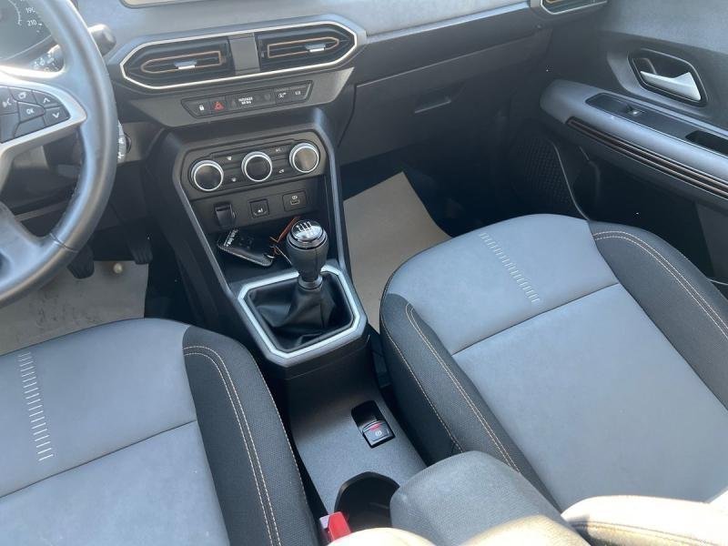dacia - Visuel 3