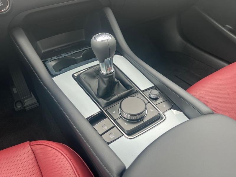 mazda - Visuel 11